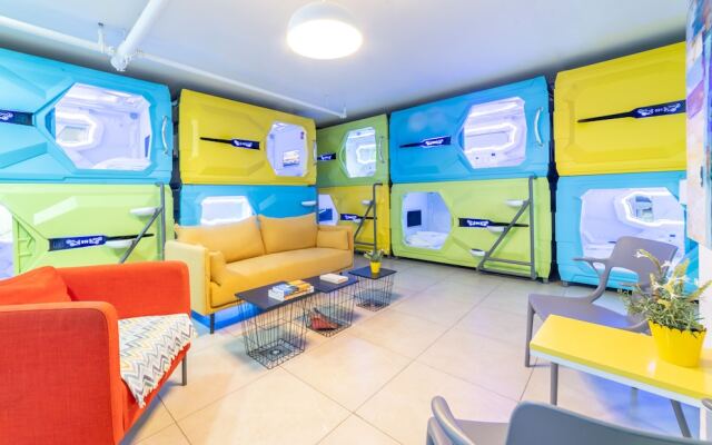 Capsule Inn