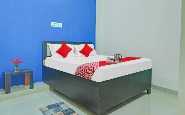 Oyo Flagship 700919 Hotel Tulsi Inn