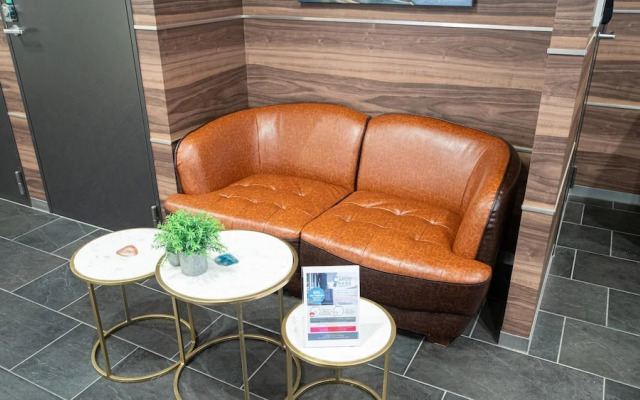 Oyo 44789 Dream Inn Hakata