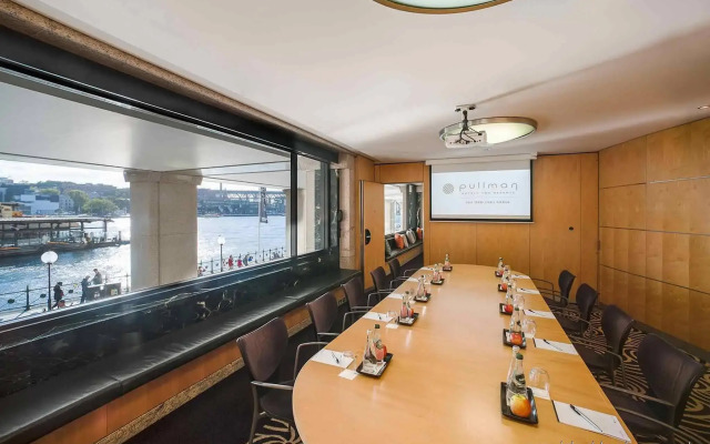 Pullman Quay Grand Sydney Harbour