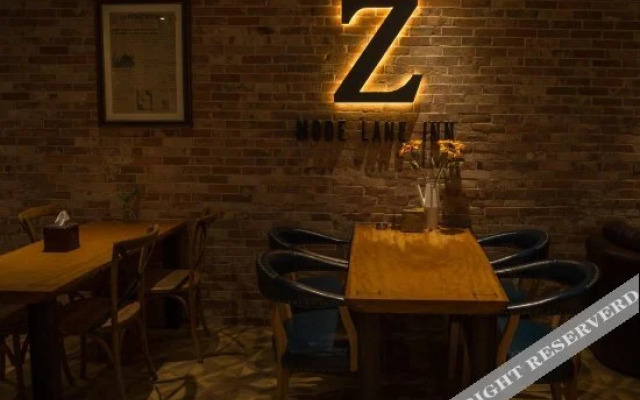Made Lane Inn