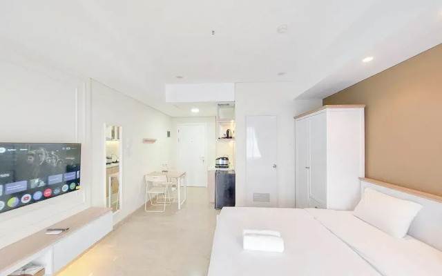 Comfortable Studio At Podomoro City Deli Medan Apartment