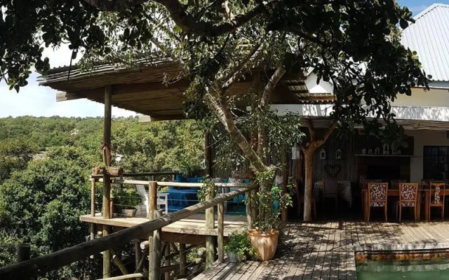 Utopia in Africa Guest Villa