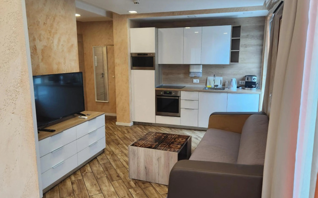 Colonel apartment dream