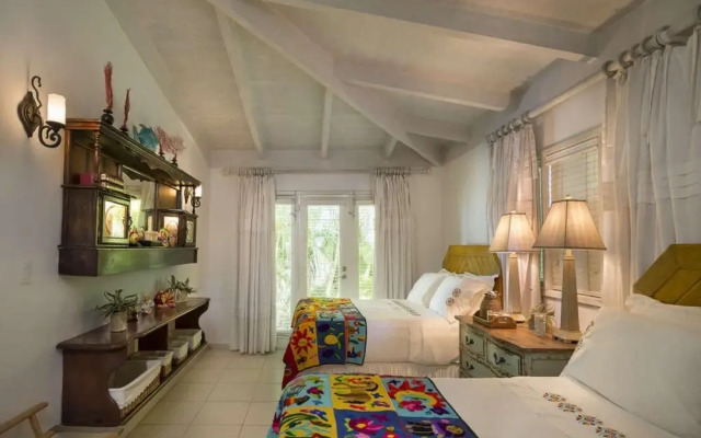 Sunny Vacation Villa 16