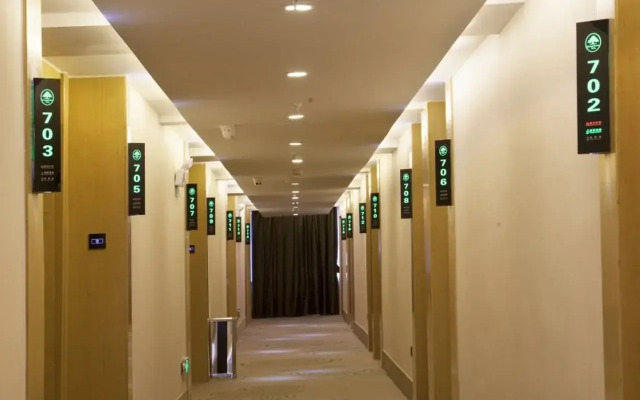 GreenTree Inn Bengbu Railway Station Express Hotel