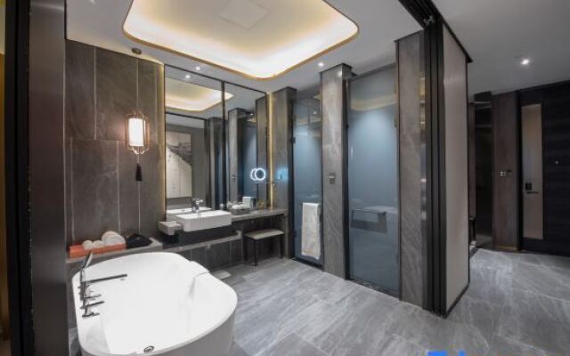 Puyan Hotel