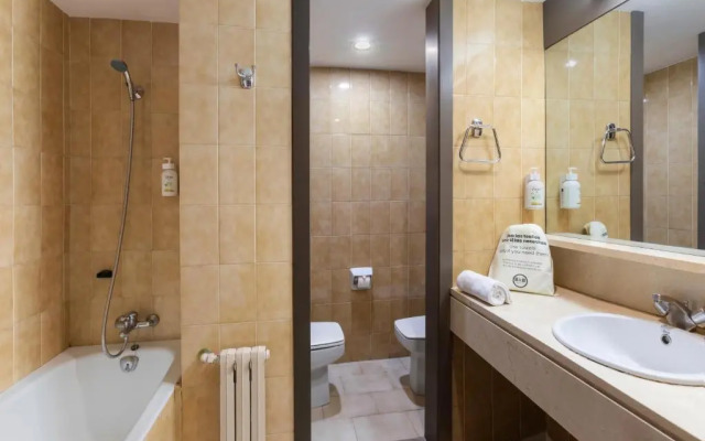 Hotel Zaragoza Royal
