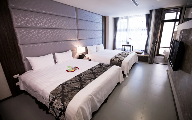 Tai Yi Red Maple Resort