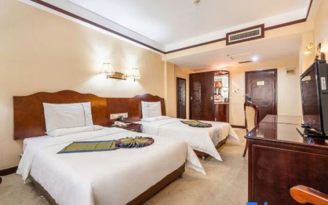 Orient International Hotel