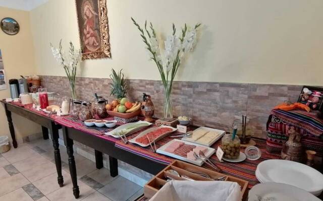 Yanuy Culinary Guest House