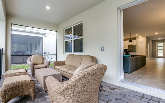 9BR Villa with Game Room & Theater