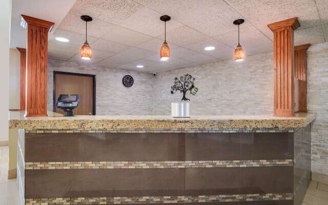 Best Western Waukesha Grand