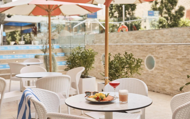 Rydges South Bank