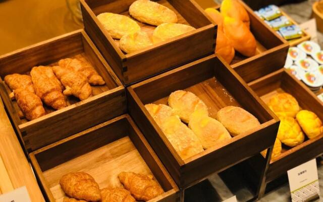 DoubleTree by Hilton Taipei Zhongshan