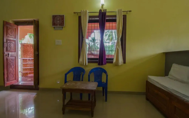 OYO 14885 Home Tranquil 1BHK Morjim Beach