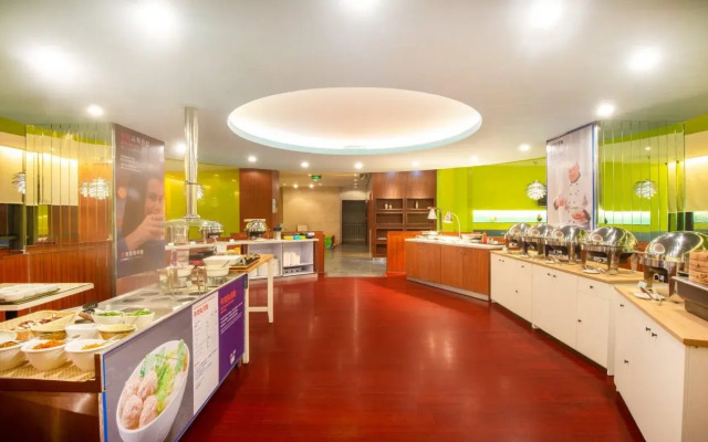 Holiday Inn Express Shenzhen Luohu