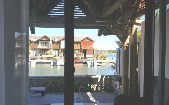 Apartment With 2 Bedrooms in Black River, With Wonderful sea View, Enc