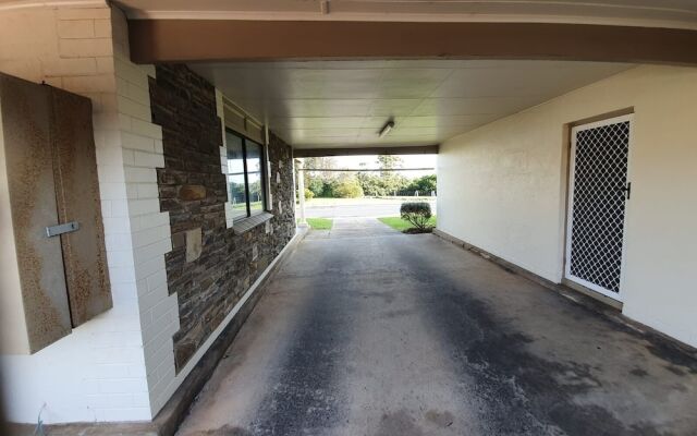 Robe Heaven Motel