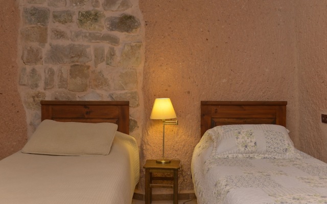 Takaev Cave Hotel