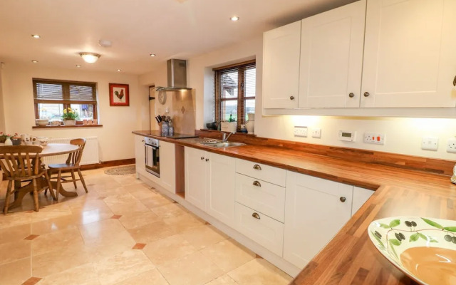 Bellamour End Cottage