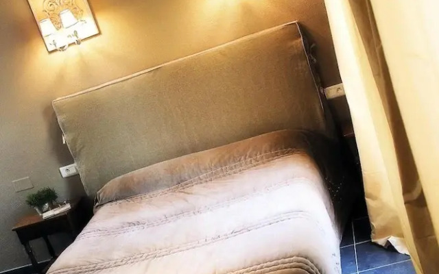 Hotel Des Pins Restaurant L'esprit Jardin