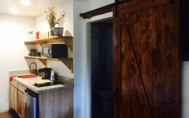 Timberlodge Inn