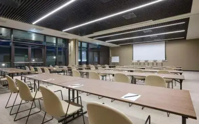Radisson Blu Hotel, Bergamo Choruslife