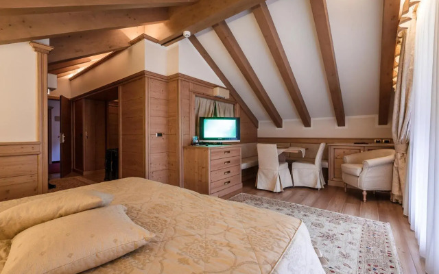 Beverly Alps Hotel & Spa