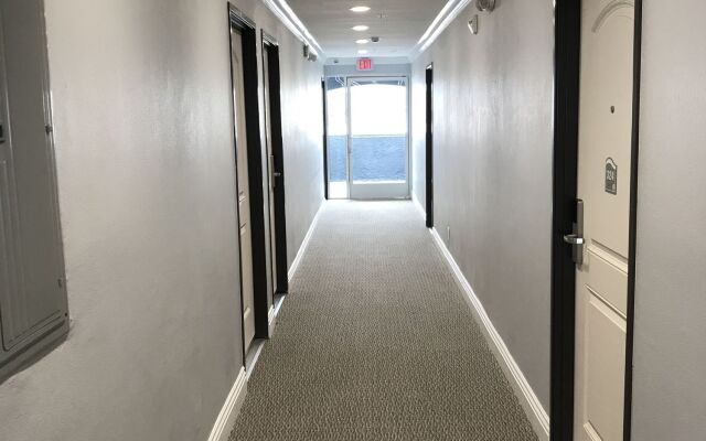 Surf City Inn - Near Seal Beach Pier