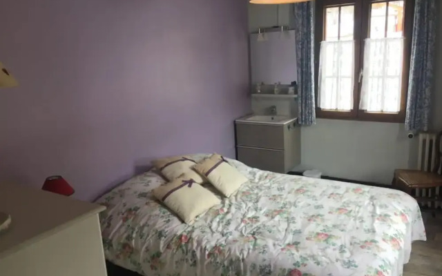 Chalet LE Moulin Benjamin : 8 Personnes / 8 People