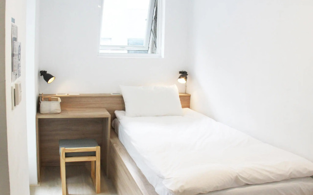 Flip Flop Hostel - Main Station