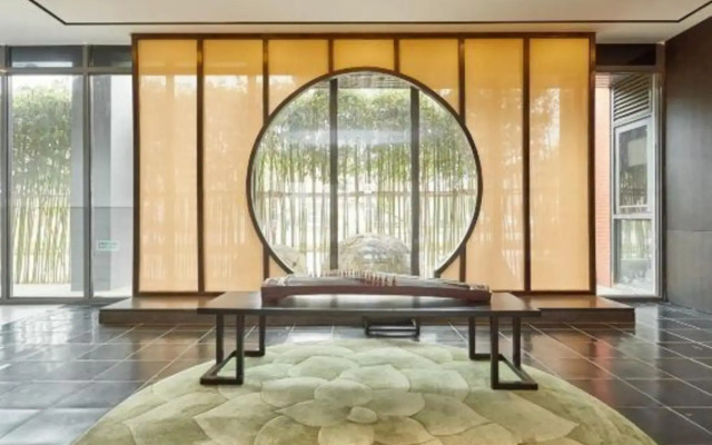 Chongming Dongtan Yue Hotel (Chenjia Town Dongtan Business Plaza)