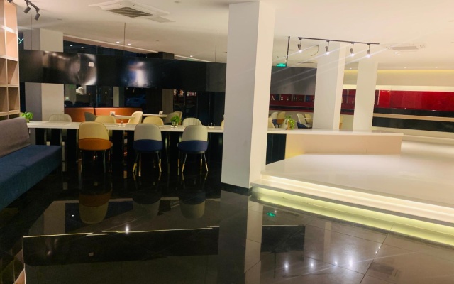 Magnotel Hotel (Yixing Bus Station Tuanji Scenic Area) – Lobby – Wuxi