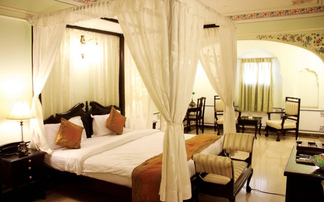 WelcomHeritage Traditional Haveli