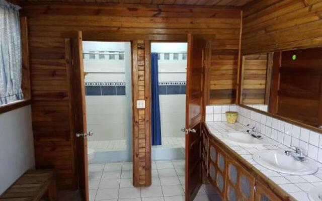 Hidden Haven - Hostel