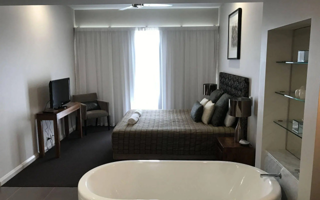 Whitsunday Reflections Apartments