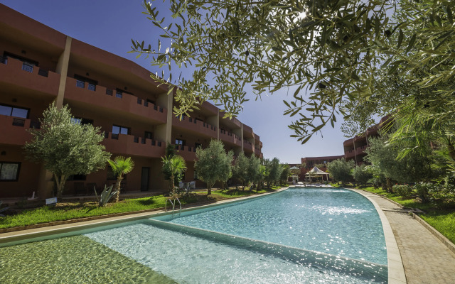Condominium Hotel Resorts Oliva