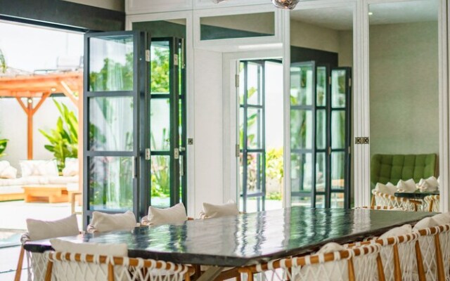 Villa Okenada