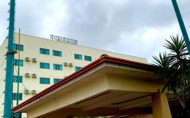 Aquarius Selva Hotel