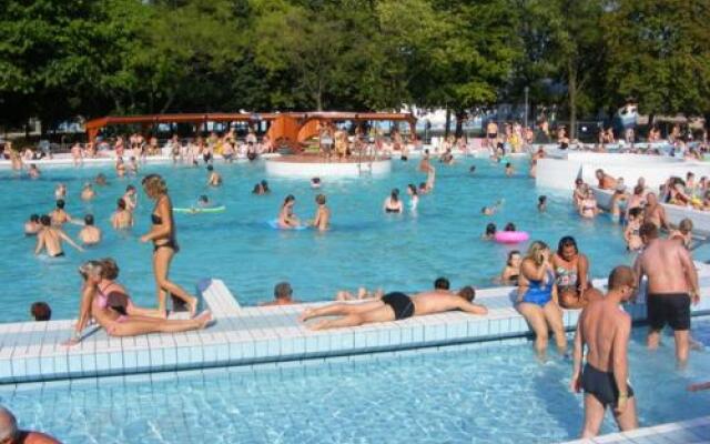 Grill Terasz Étterem és Szálláshely