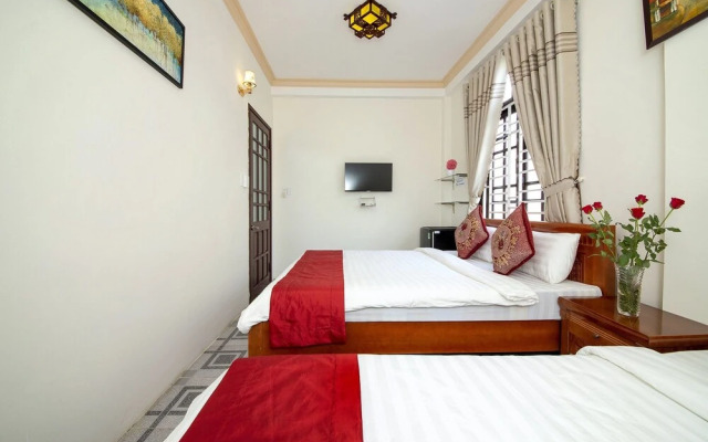 Red Lotus Homestay