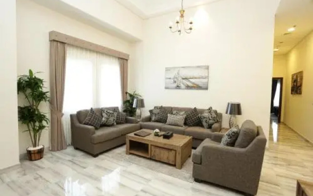 Marbella Hotel Apartments