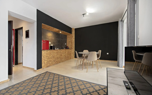 Piraeus Premium Suites