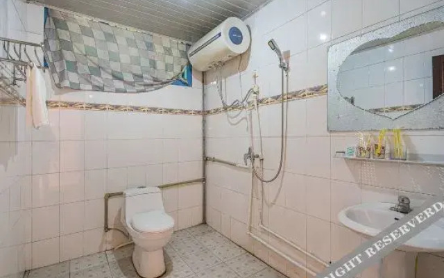 Sanqingshan Xingqiba Express Hotel