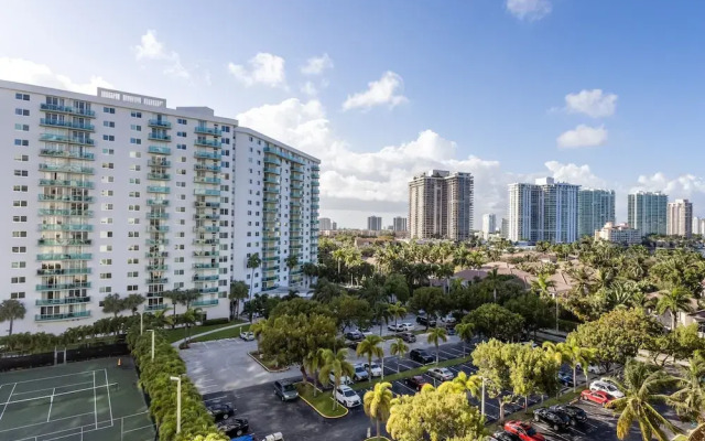 Luxury Sunny Isles Beach Condos