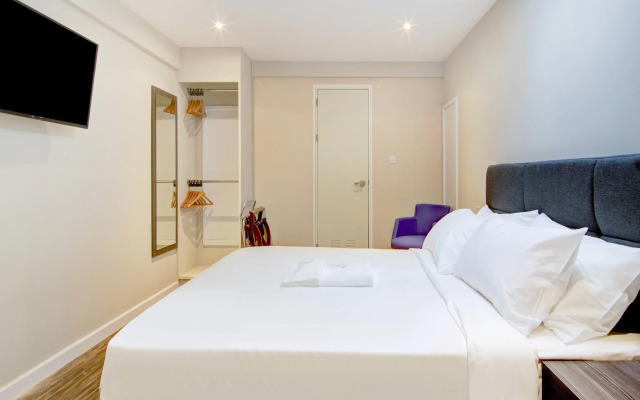 Gissons Hotel by OYO Rooms