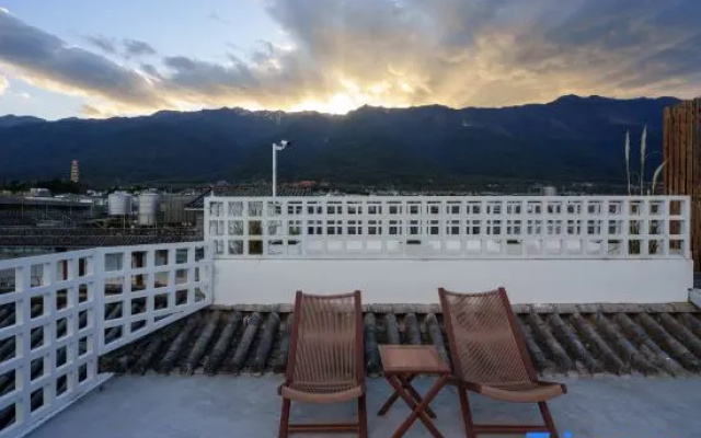 RUIGESHANYINHOTEL – Outside – Dali