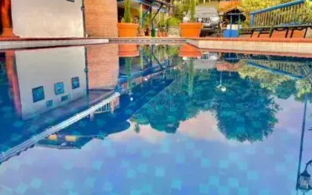 Castillo de Cascadas Finca Hotel