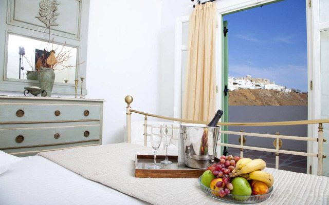 Tholaria Boutique Hotel